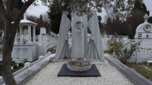 Ermeni Mezarlığı